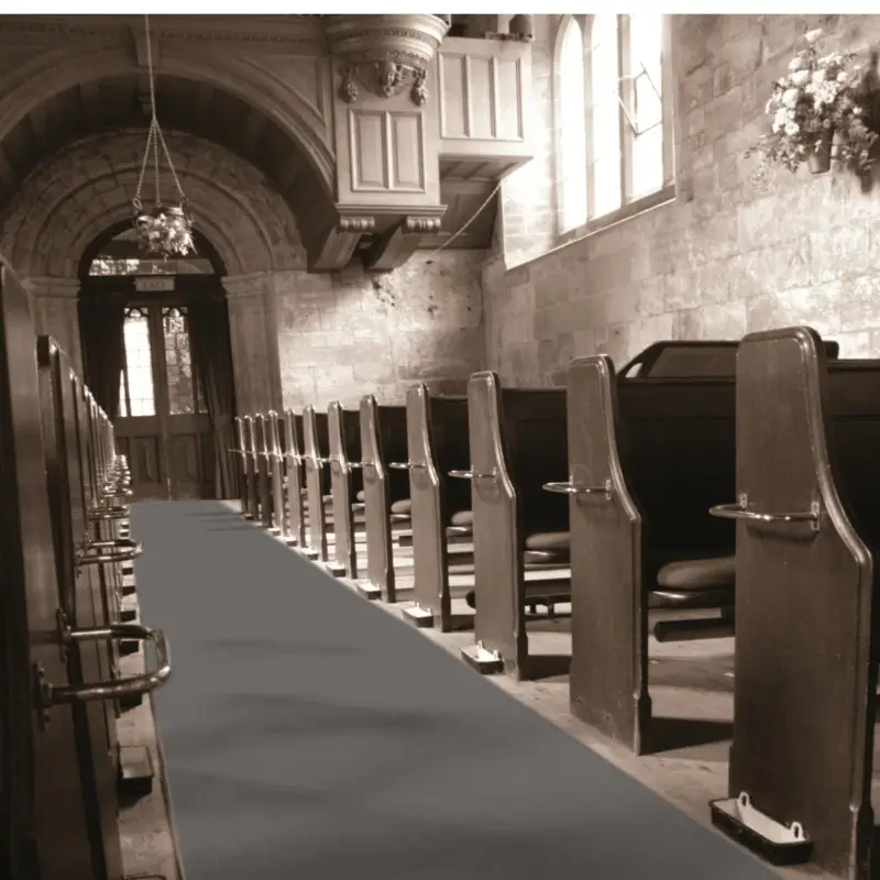 Tapis d'Eglise Gris Géant de 15 mètres Acheter En Ligne