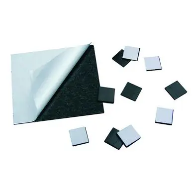 Feuille aimantée autocollante 80 x 75mm - Rayher Pas Cher
