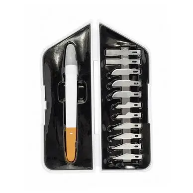 Marque Cutter de précision + Kit de 12 Lames - Fiskars