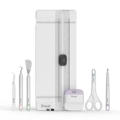 Outils indispensables jeu de 7 pièces - Cricut Offre Du Jour