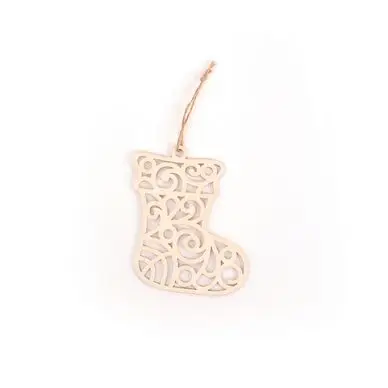 Promotion Saisonnière Botte de Noël en bois ajouré 10.5 x 12 cm - Graine Créative
