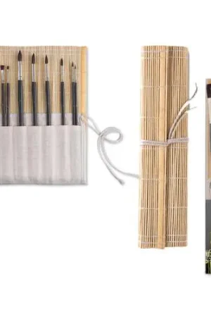 Lot de 12 pinceaux + tapis bambou I Love Art Marque
