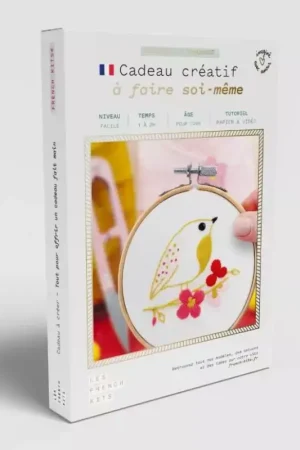 Kit Cadeau à créer 'Les French Kits' Broderie Oiseau printanier Haute Qualité