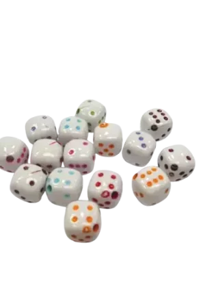 Lot de perles dés 10 mm – 100 g ou 500 g Seulement Aujourd'hui