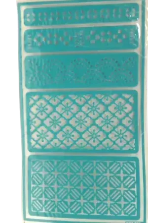 Pochoir adhésif bordure fantaisie – 11,5 x 20,5 cm Réduction