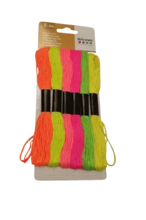 Commander Maintenant Fils coton fluo – Lot de 6 écheveaux Artemio pour créations colorées