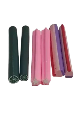 Bâtonnets pâte polymère x 6 – 3 modèles au choix Commander Vite