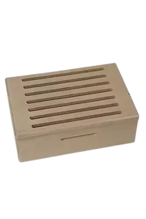 Boîte en bois avec couvercle ajouré – 15 x 5 x 10 cm Expédition Rapide