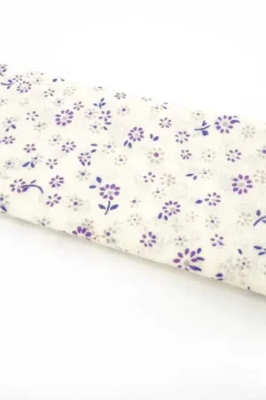 Seulement Aujourd'hui Coupon de tissu imprimé fleurs violettes - 43 x 53 cm