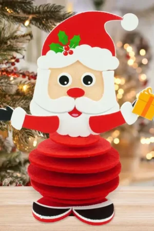 Pères Noël en feutrine, à monter - 6 pièces Offre Du Jour